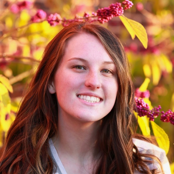 Meet the Posher Other - Meet your Posher, Brooke